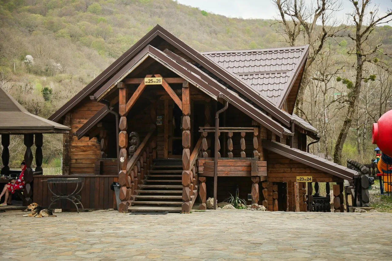 4-местн. в домике (4разд. кровати) №25 №26 цена за номер